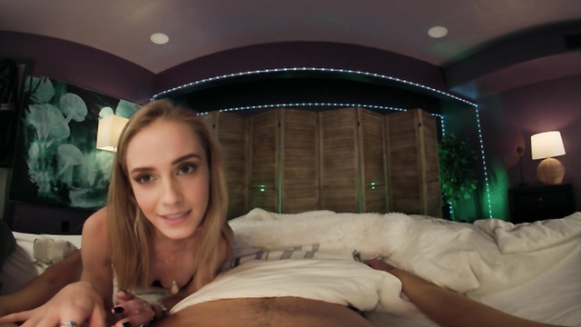 Seductive chick enjoys big penis - Emma Watson deepfake video