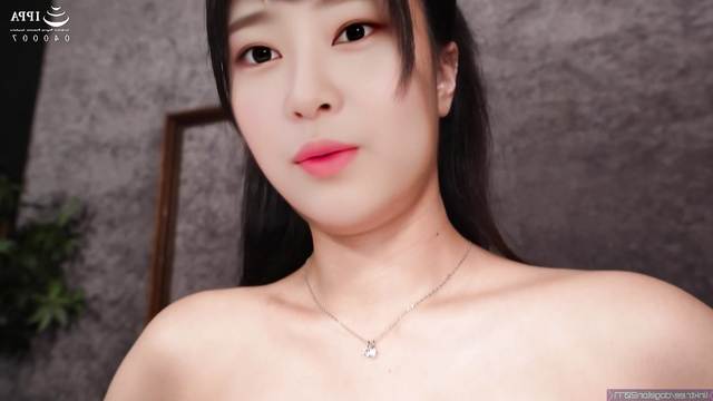 Fake Minju (김민주 아이즈원) this bitch loves having her nipples licked