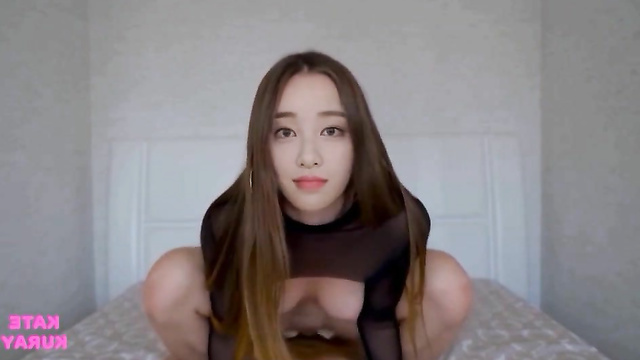 [LOONA] Yves rides a dick in POV deepfake — 이달의 소녀 이브 딥페이크