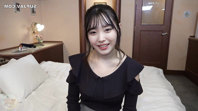 Young Korean beauty IU (이지은 딥페이크) fucked in hotel room