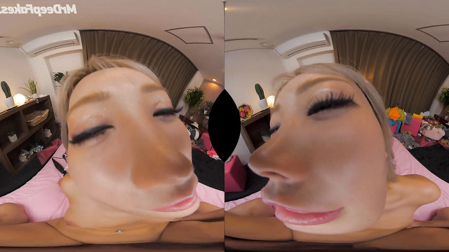 BLACKPINK (블랙핑크) / VR porn action with slutty blonde Lisa 리사 연예인 섹스