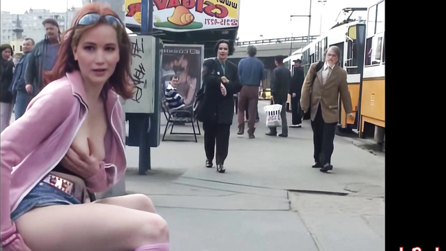 Deepfakes/ Jennifer Lawrence pissing in public on the street