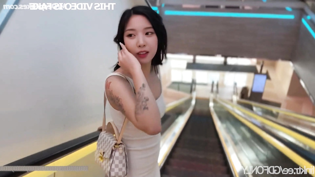 Porn footage from a Korean star's Jiwoo (지우 엔믹스) weekend trip