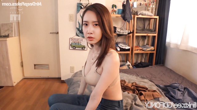 Fake Yoona (윤아 소녀시대) dreamt about fuck but got nothing