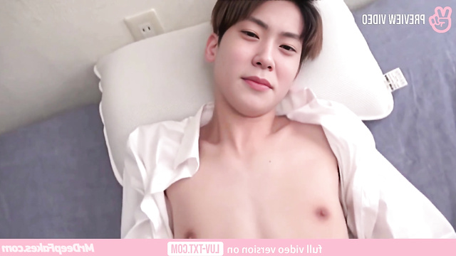 Gay pov porn / cute korean guy Jaehyun (재현 엔시티) fucked in the ass