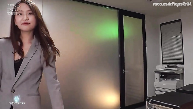 Asian babe Jennie (제니 블랙핑크) seduced colleague right in the office / AI