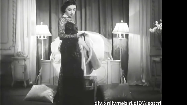Rare black and white film with fake Elizabeth Taylor