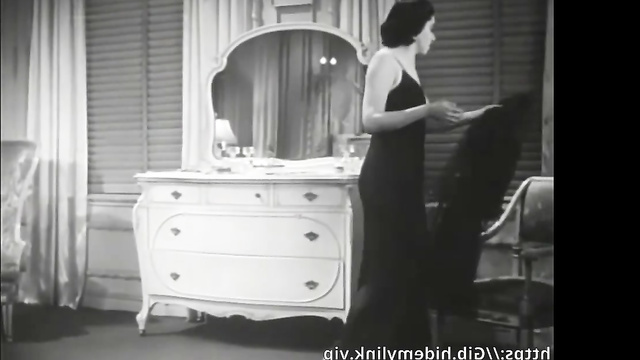 Rare black and white film with fake Elizabeth Taylor