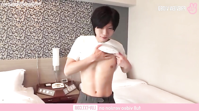 K-pop gay Jungkook  shows off his luxurious body / 정국 방탄소년단