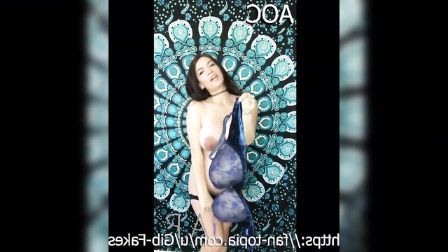 Ai Alexandria Ocasio-Cortez, Salma Hayek want to show their huge tits
