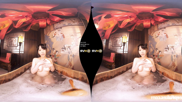 Sexy IU (이지은 스마트한 얼굴 변화) touching herself in sauna - pov fakeapp