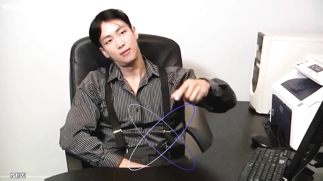 Deepfake BTS gay porn - RM got a sloppy blowjob in office (김남준 방탄소년단 게이 사까시 딥페이크)