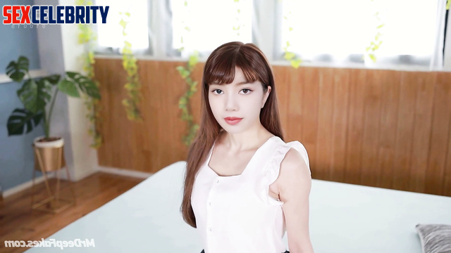 Lisa (리사) is not so shy at porn casting / BLACKPINK 블랙핑크 섹스 장면