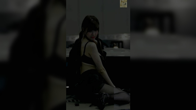 Sakura 사쿠라 from IZ*ONE 아이즈원 shows sexy poses in deepfake [딥페이크]