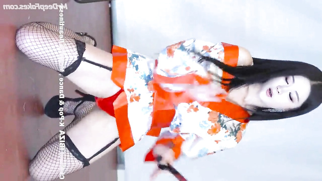 Peng Liyuan (彭丽媛) deepfake sexy and seductive dance in stockings 智能換臉
