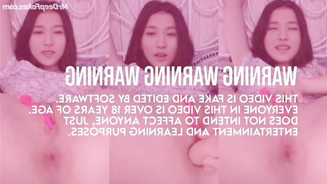 Mina 미나 (TWICE/트와이스) masturbates with sex toy in pussy face swap 얼굴 스왑